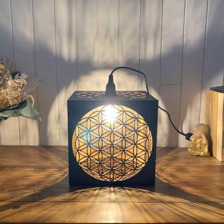 Lampe cube Fleur de vie Bronze Taille L allumée posée