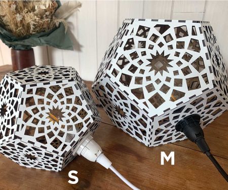 deux lampes dodécaèdre Mandala Paix Blanc taille S et M